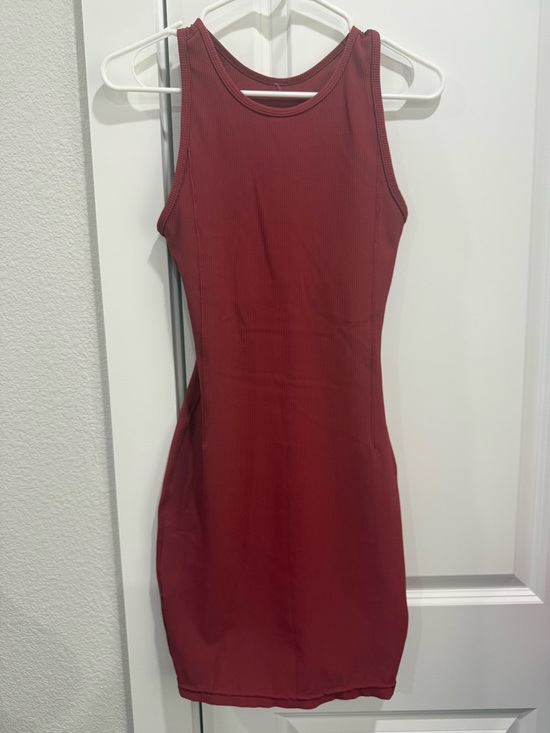 lululemon athletica Dresses & Skirts - Lululemon Sleeveless Ribbed Dress - Deep Red